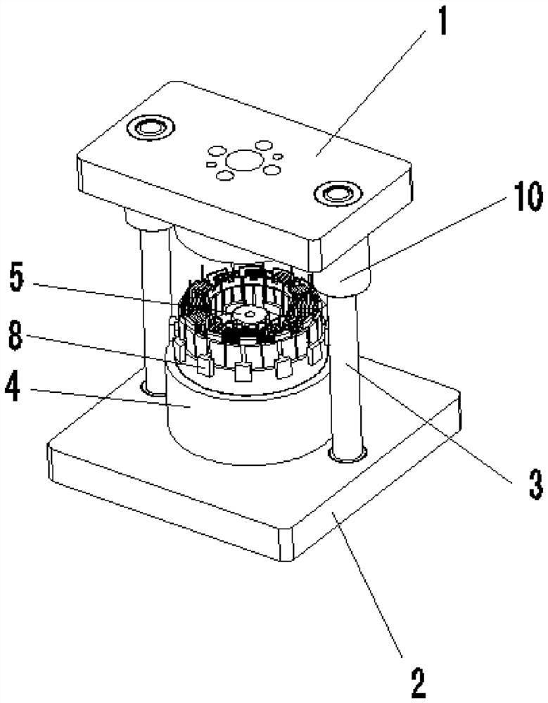 Crimping tool for spliced combined iron core