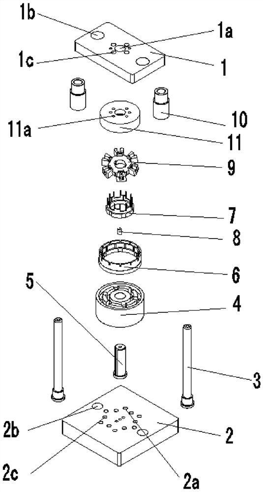 Crimping tool for spliced combined iron core