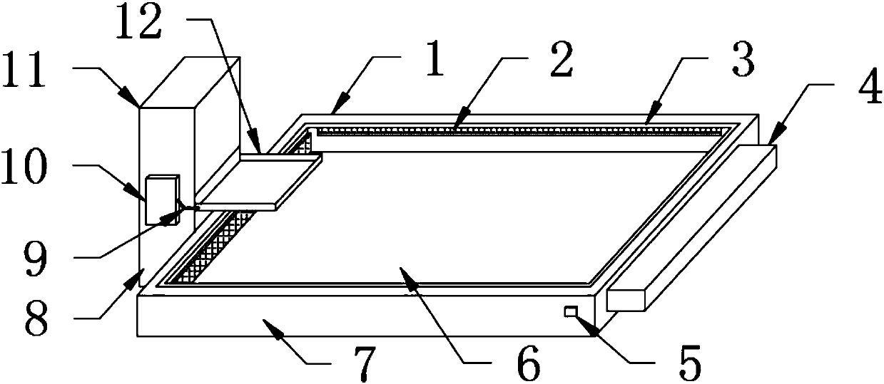 Automatic cleaning feeder for birds