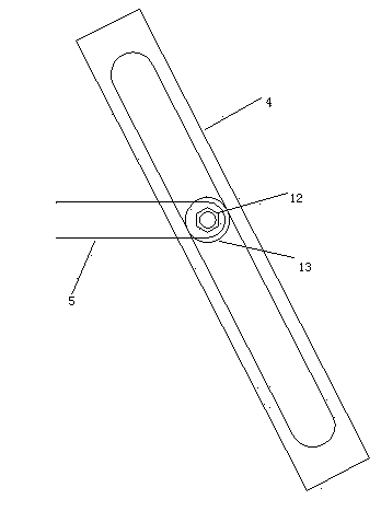 Wellhead pipe righting device