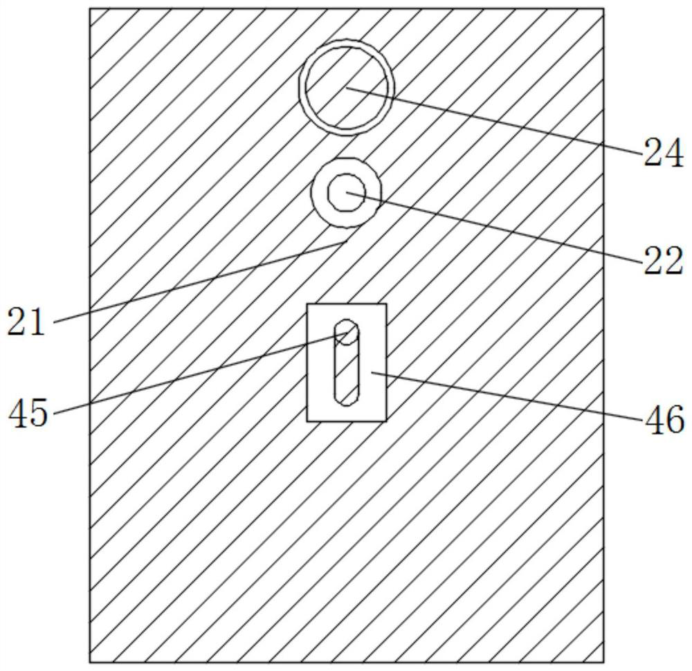 Desilting device for hydraulic engineering