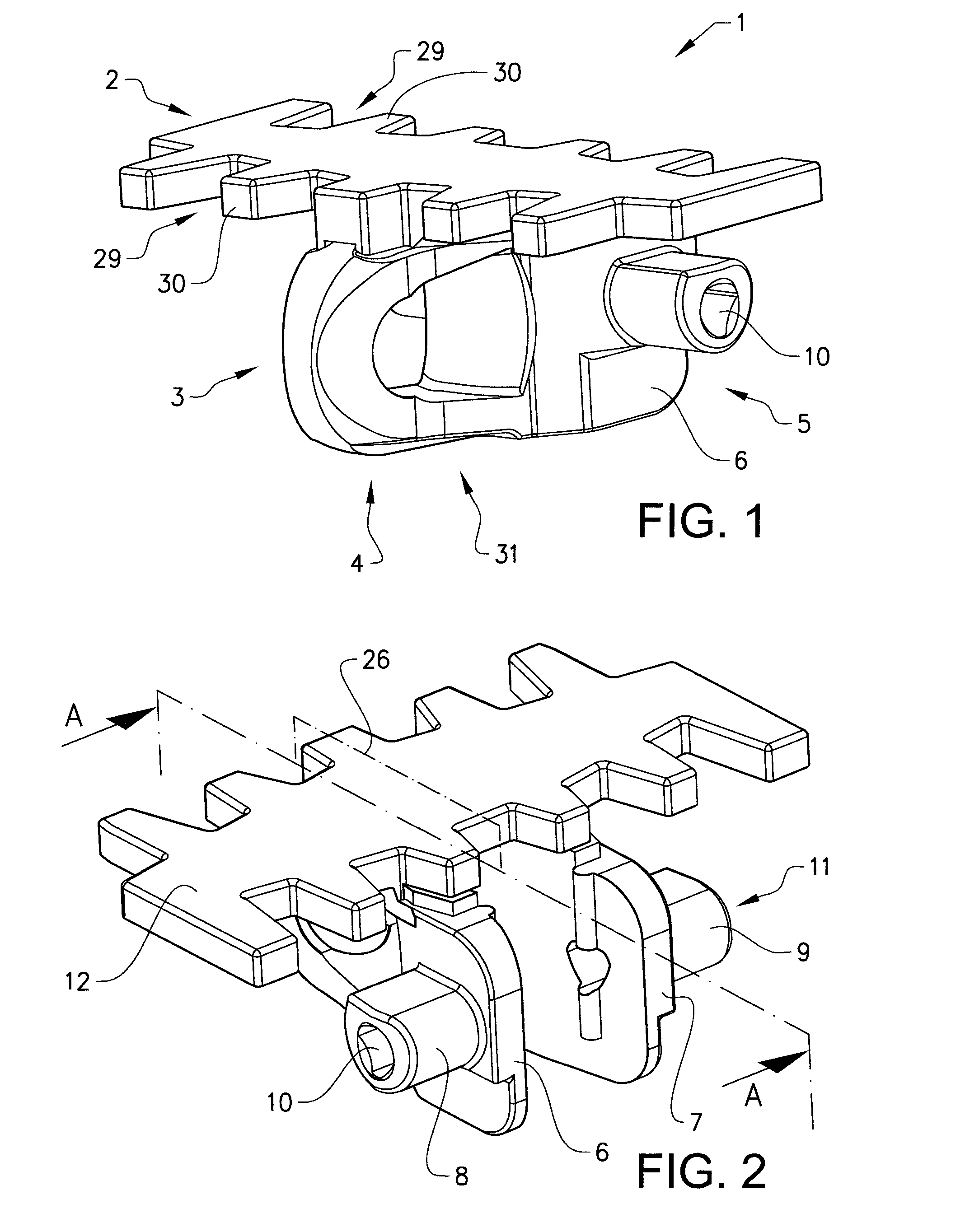 Conveyor chain link, conveyor chain and conveyor system comprising conveyor chain