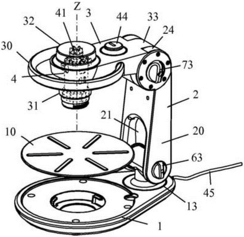 Household food preparation appliance comprising a lower arm borne by a base and an upper arm connected to the lower arm by a hinge means