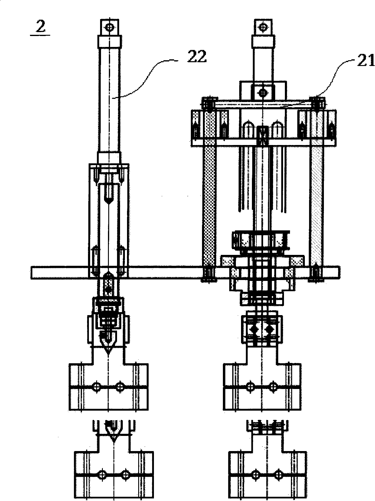 Automatic quenching and tempering device