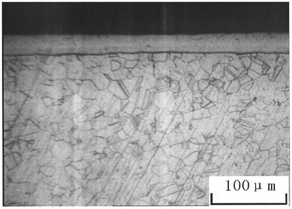 Salt-bath hardening treatment method for obtaining supersaturated solid solution from stainless steel surface