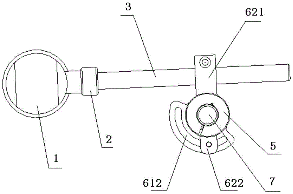 Manual adjustable mechanism for testing the flicker value of LCD panel