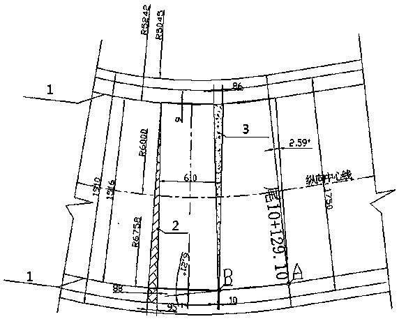 Tailrace tunnel bent pipe section steel mould trolley concrete lining construction method