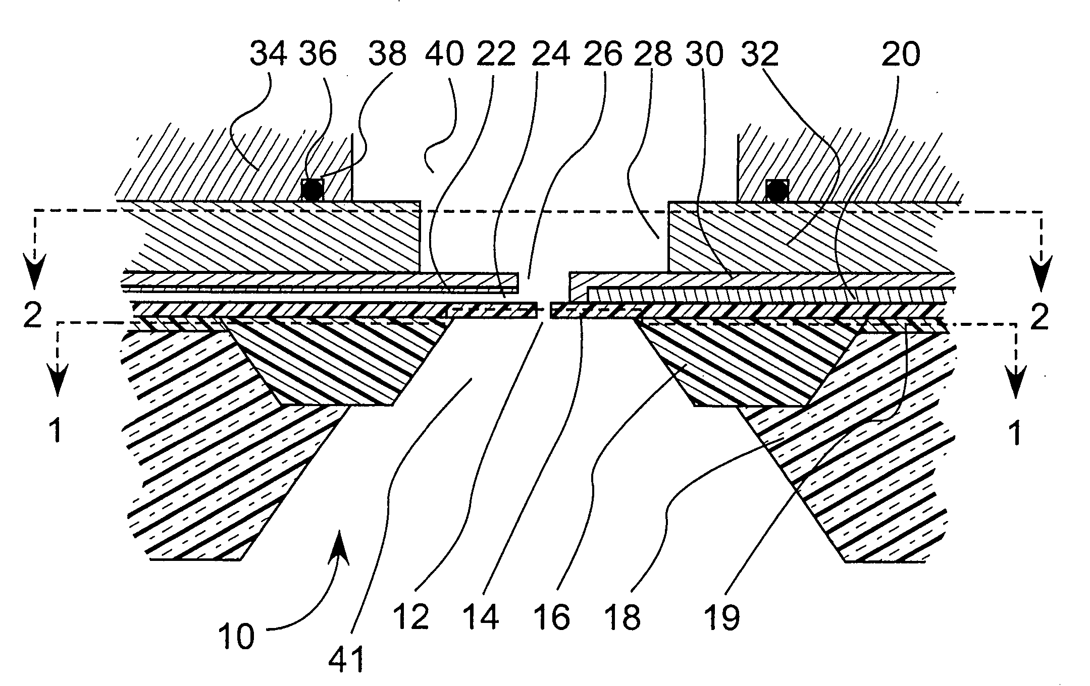 Apparatus and method for making a low capacitance artificial nanopore