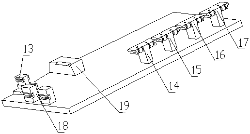 Manual stamping device for processing parts of aluminum alloy doors and windows
