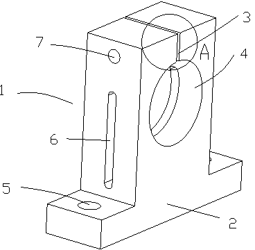 Yarn guiding device of reeling machine