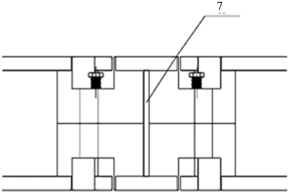 Joints between jacking rods of reticulated shell of vaulted oil storage tank