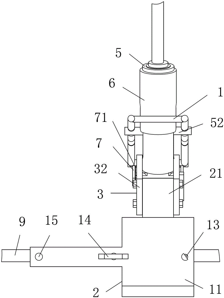 Cylinder head camshaft oil hole chamfering device