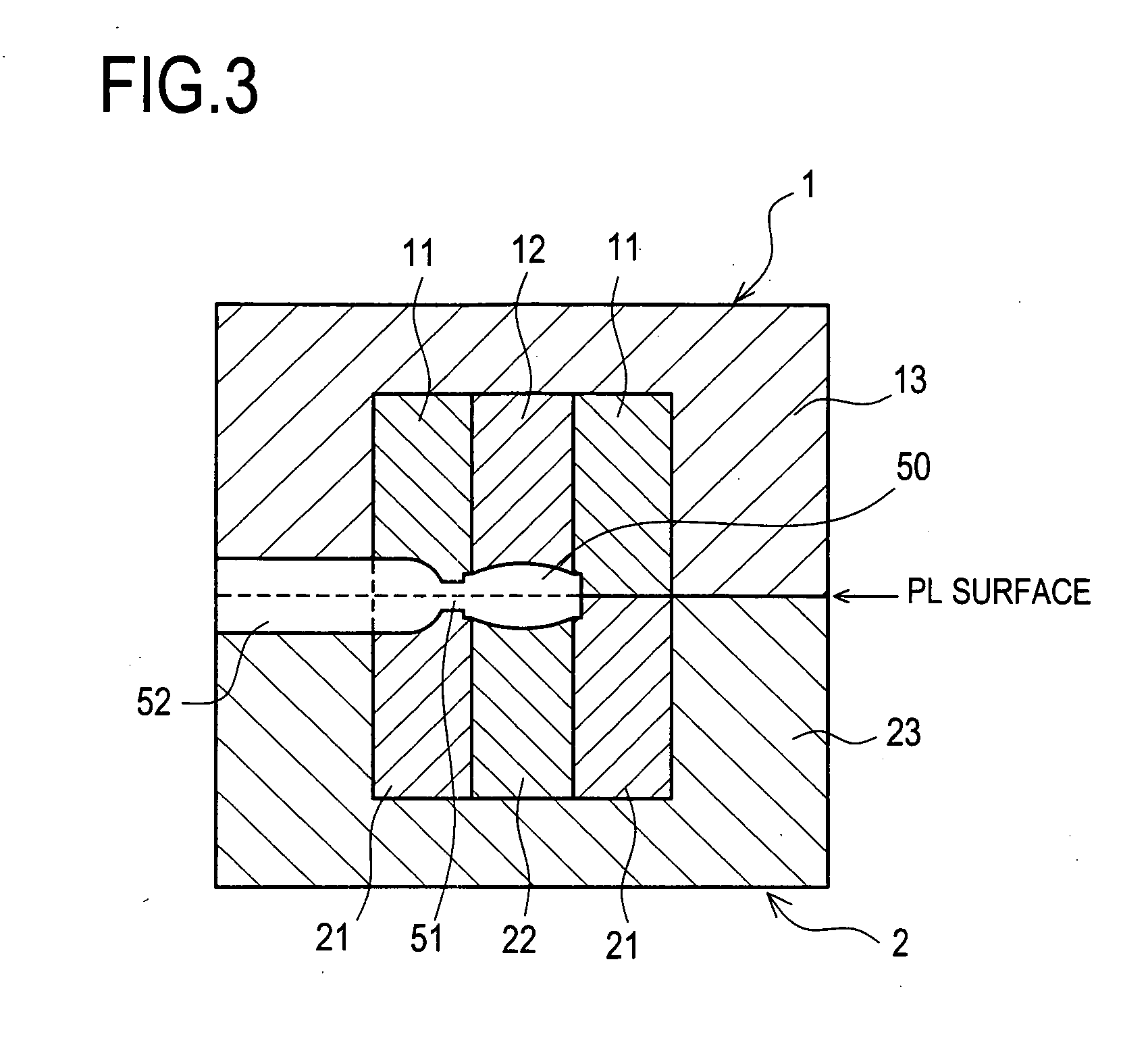 Optical component molding apparatus and method thereof