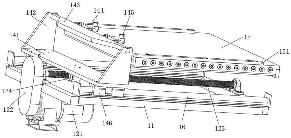 Rapid forming device for carbon fiber product