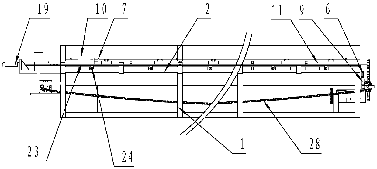 Automatic cutting and blanking equipment for steel pipe joint long pipe