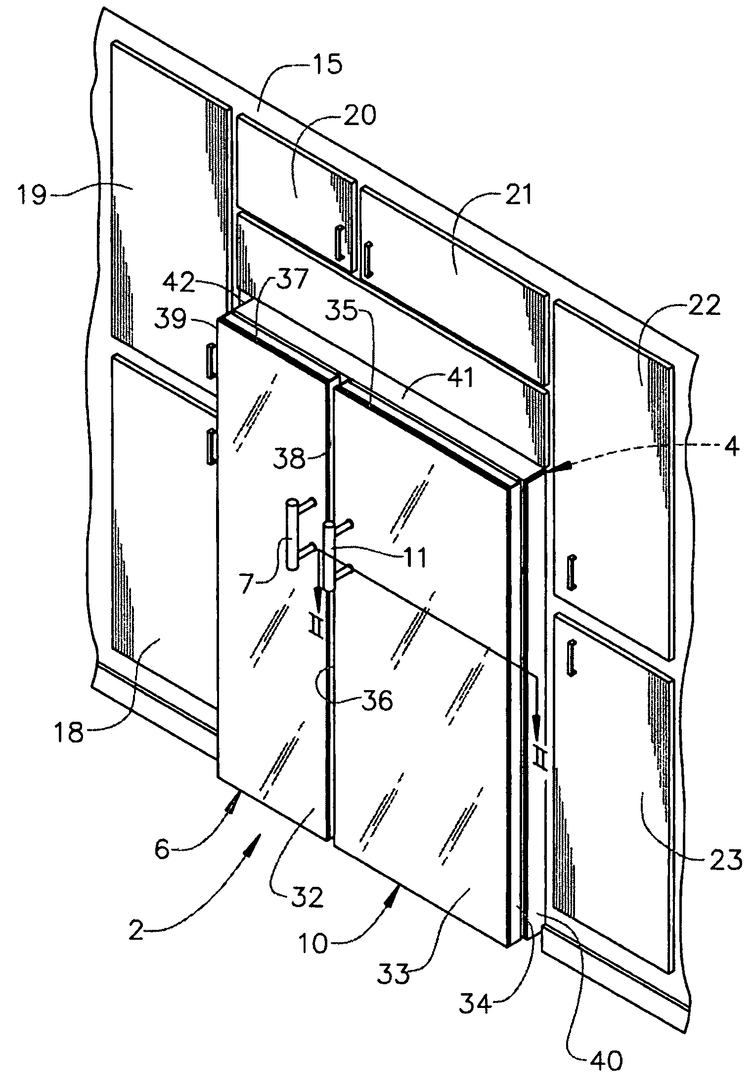 Kitchen appliance having a floating glass panel