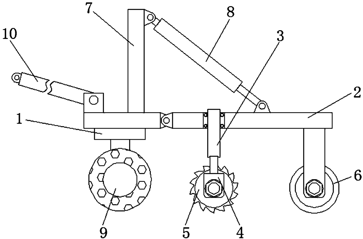 Agricultural traction compacting machine