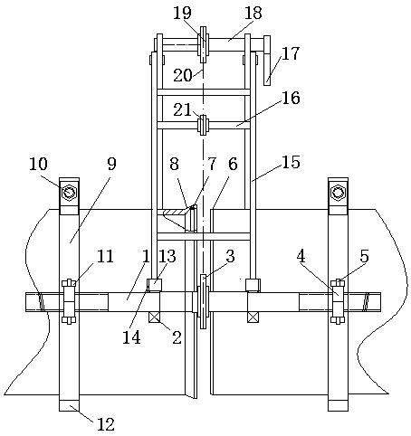 Chain-driven bell-and-spigot joint device of nodular cast iron pipe