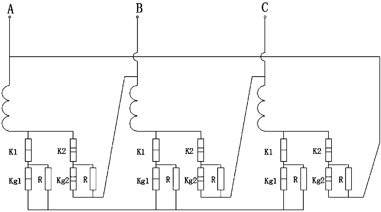 Capacity-regulating transformer with lightning protection function