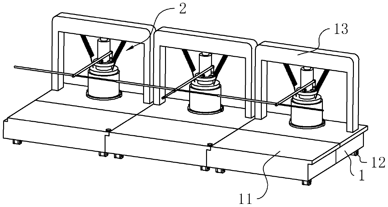 A multi-connected concrete impermeability test block demoulding device