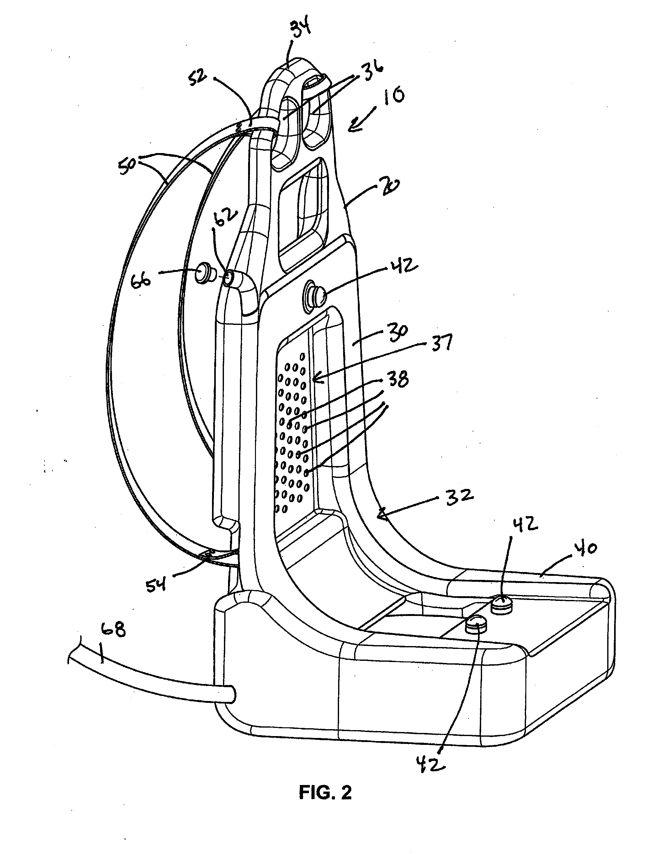 Apparatus and method for distributing a fluid