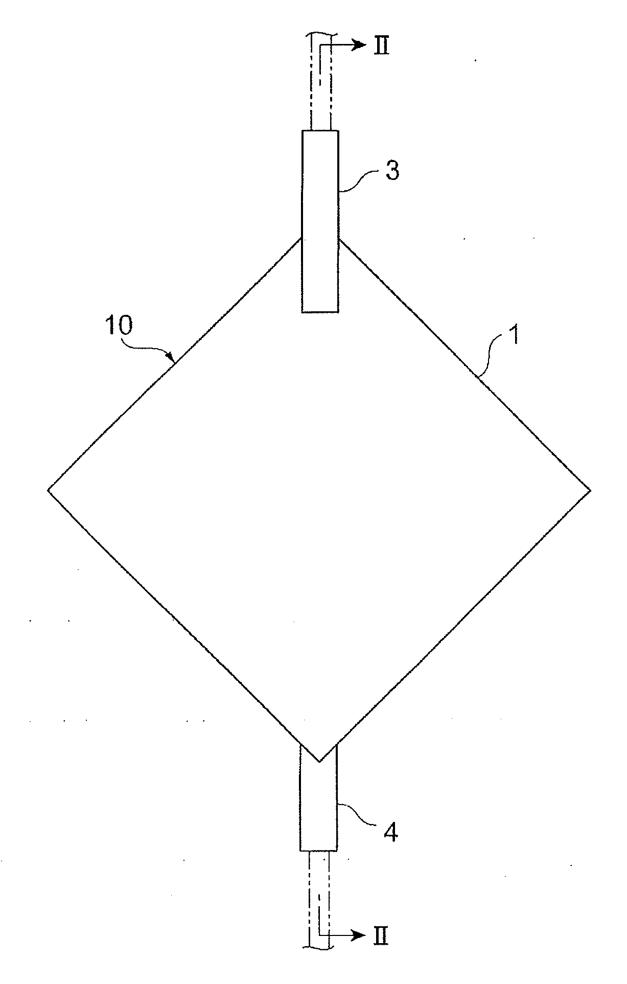 Leukocyte removal filter material and leukocyte removal method