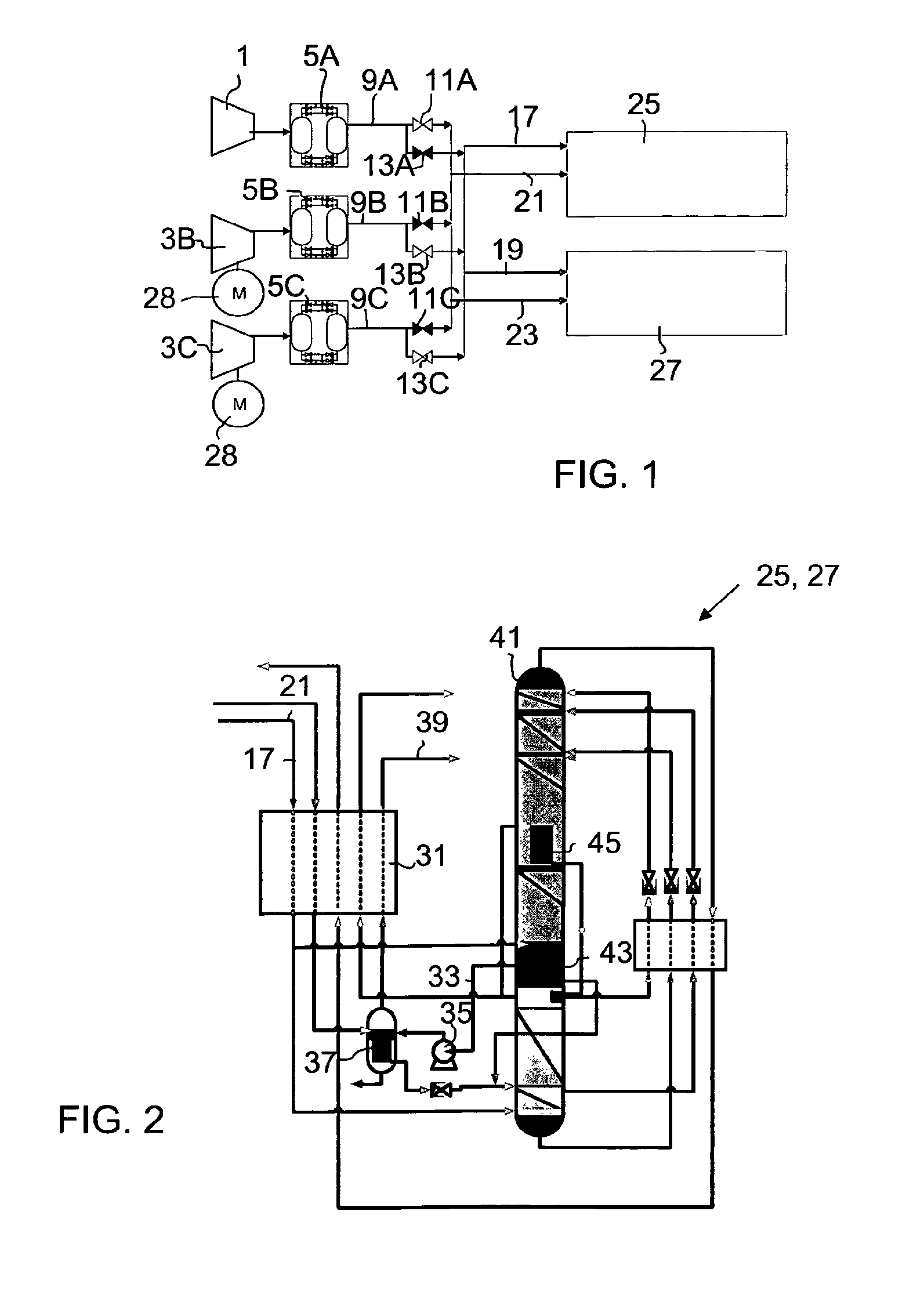 Air separation plant and process operating by cryogenic distillation