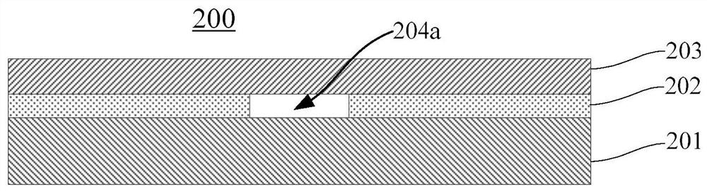 Soi field effect transistor with reduced side leakage and its preparation method