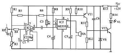 Automobile fuel starvation warning circuit