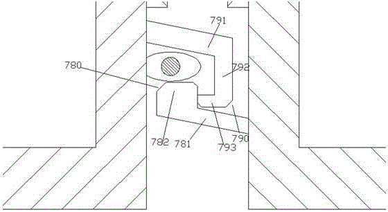 Expansion joint covering device for bridge pavement