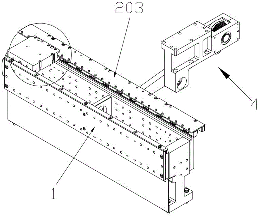 Precise positioning mechanism for driving tray