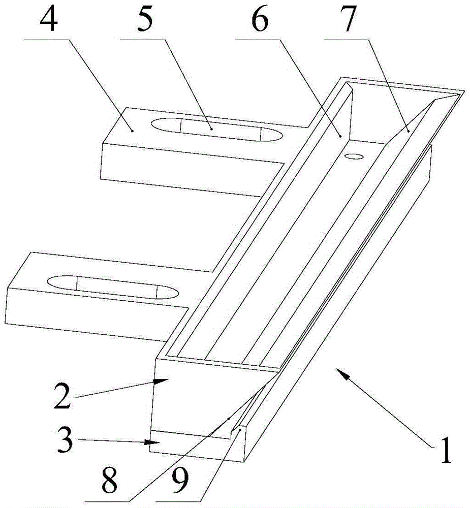 Series welding machine scaling powder auxiliary receiving disc and series welding machine