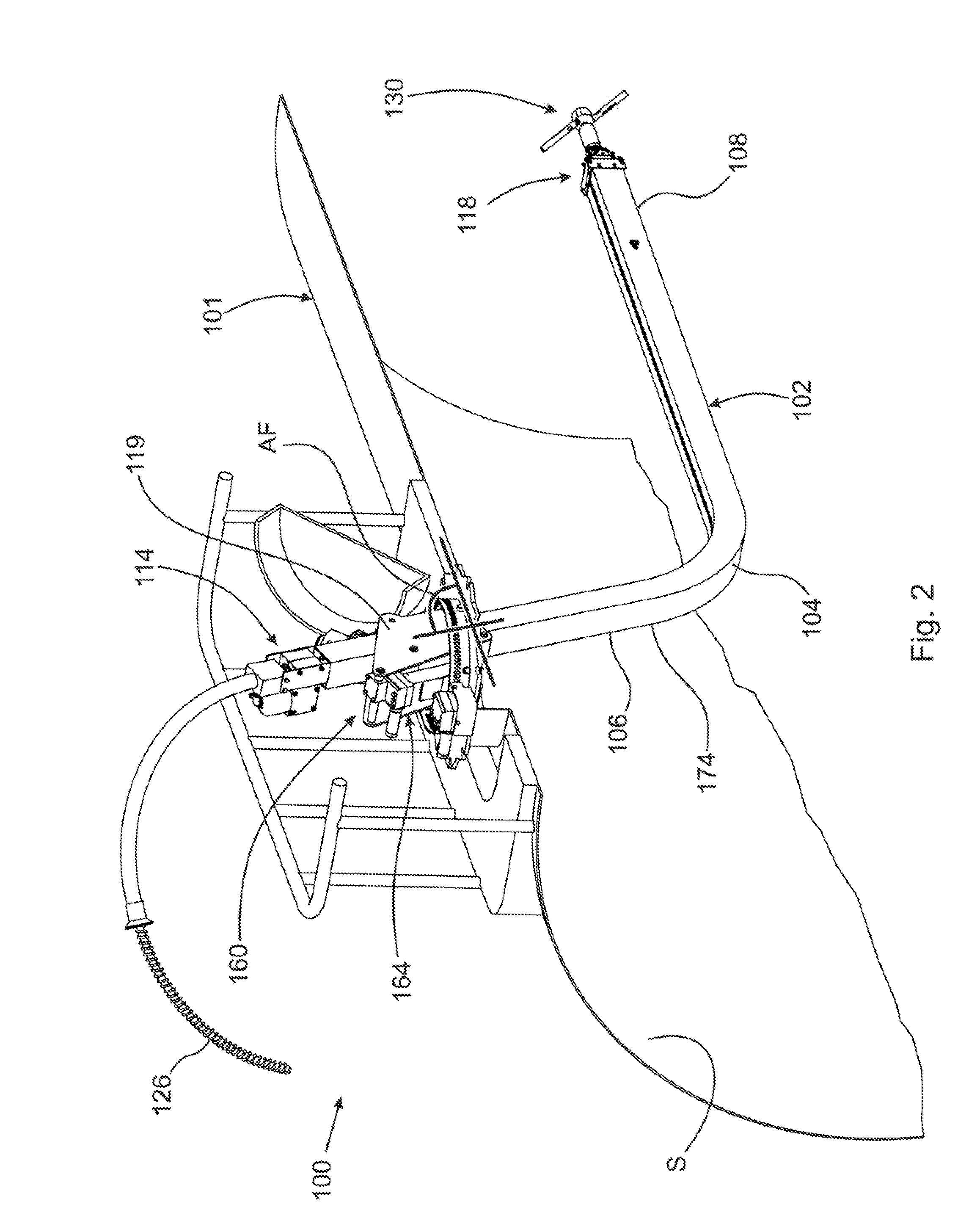 Apparatus for insertion in a tank and method thereof
