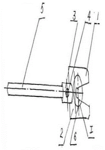 Grass shoveling and moving device with circular vertex angle V-shaped groove