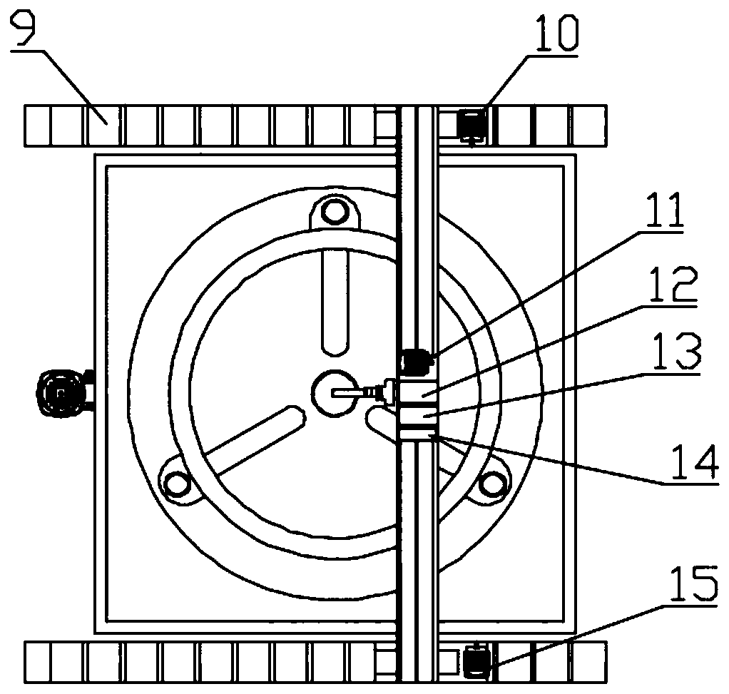 Detecting device for large ring and ring detecting method