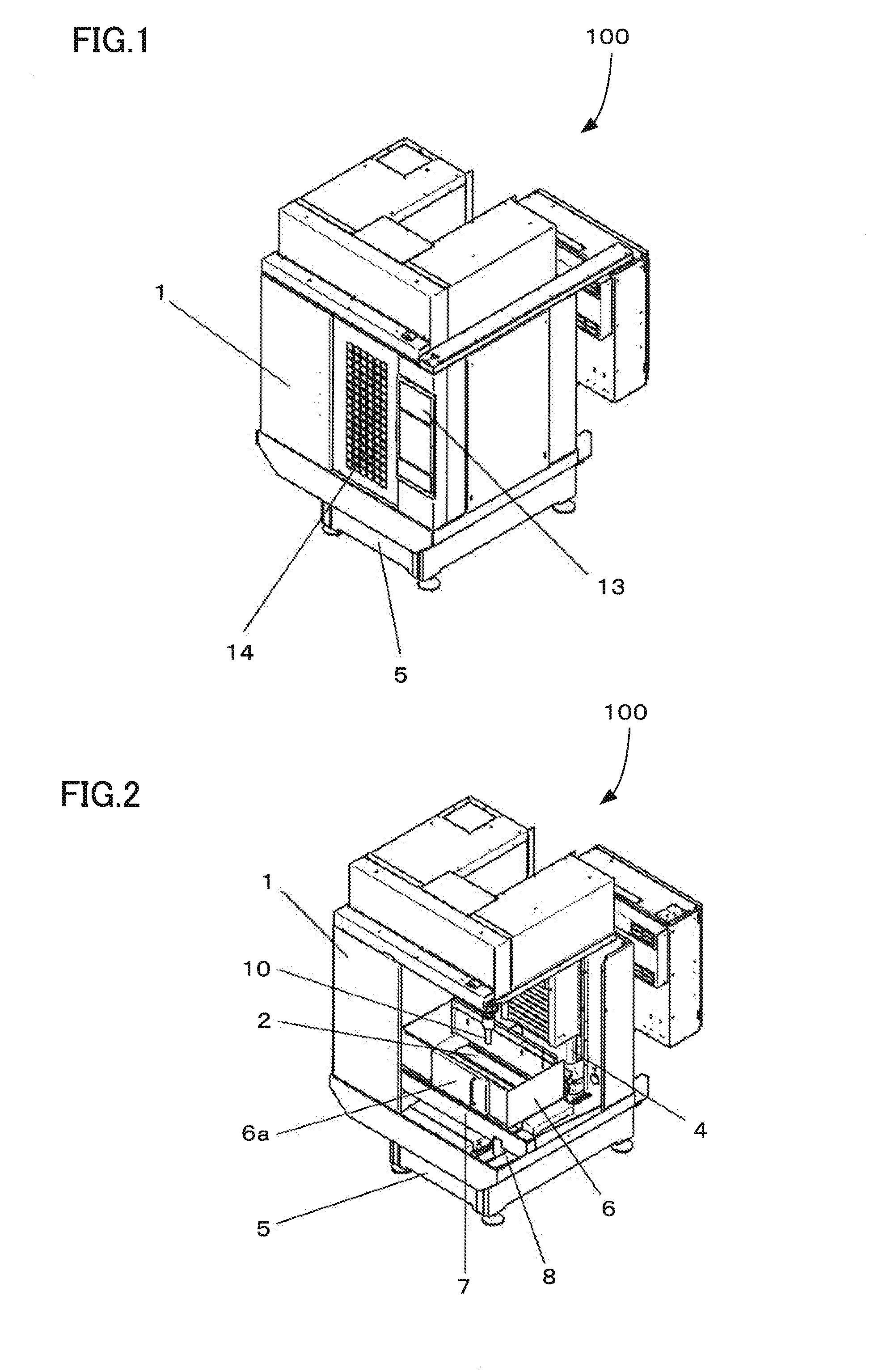 Machine tool having scattering prevention cover