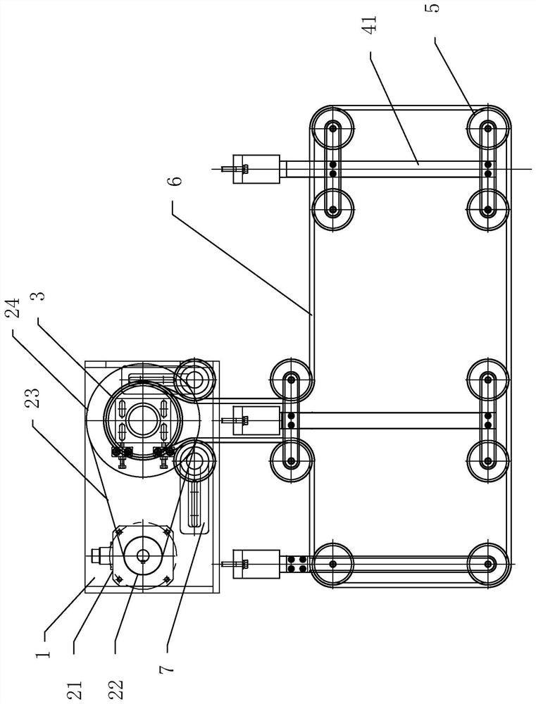 Servo conveying mechanism for baby's pull-up pants folded in half