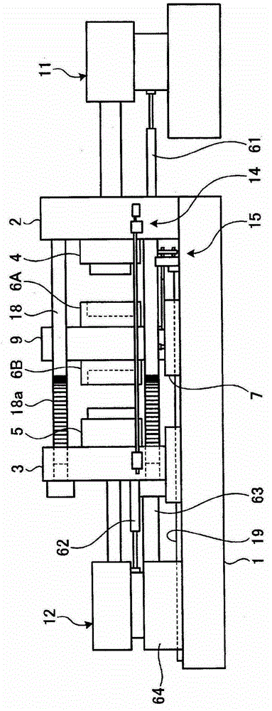 Injection molding machine for two-material molding and control method thereof