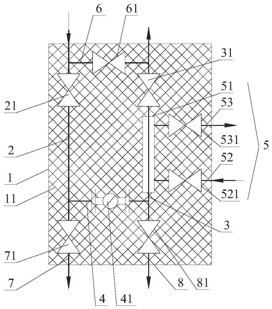 Integrated self-condensation drainage device