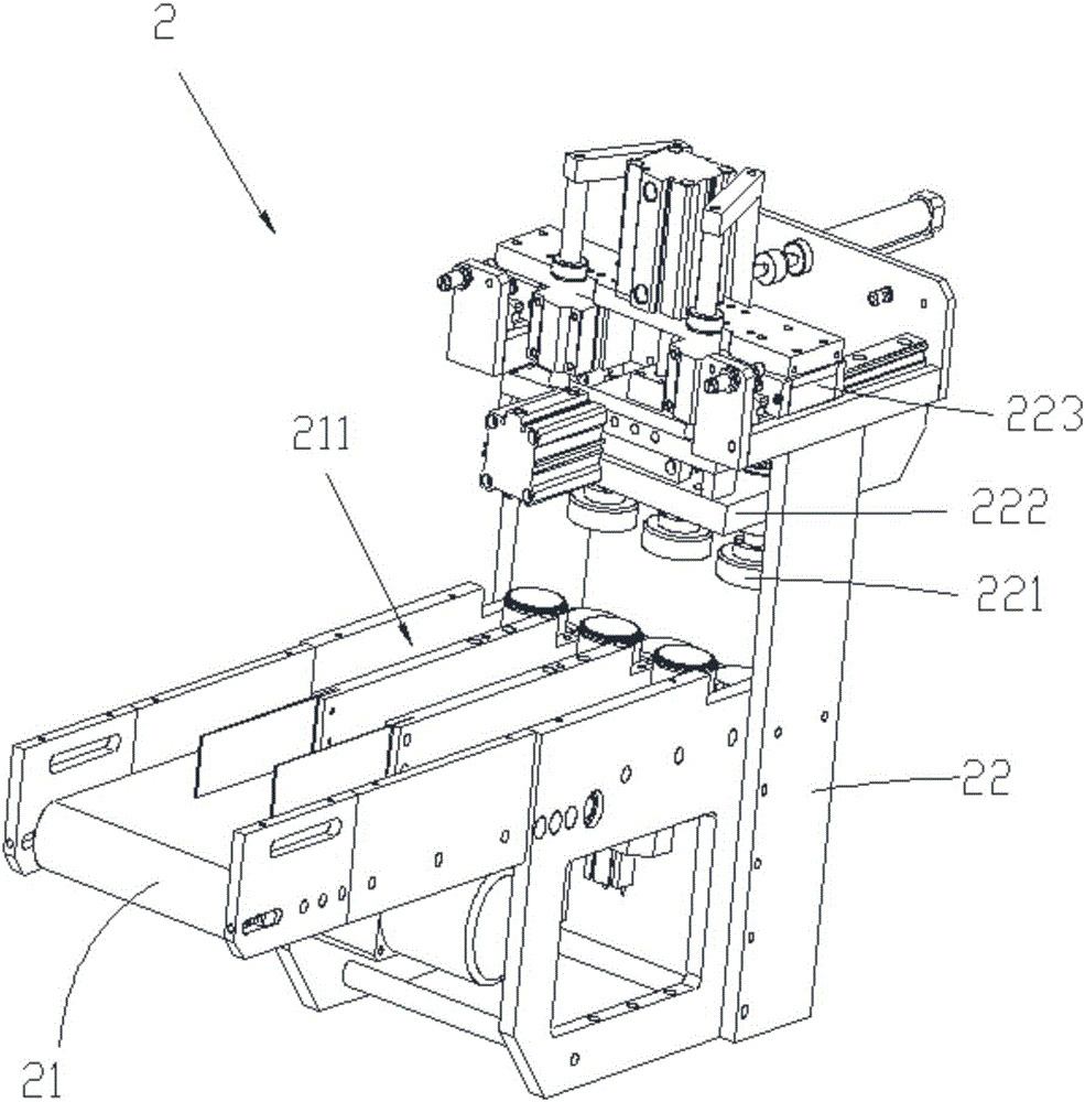 Automatic assembly device for screw cap