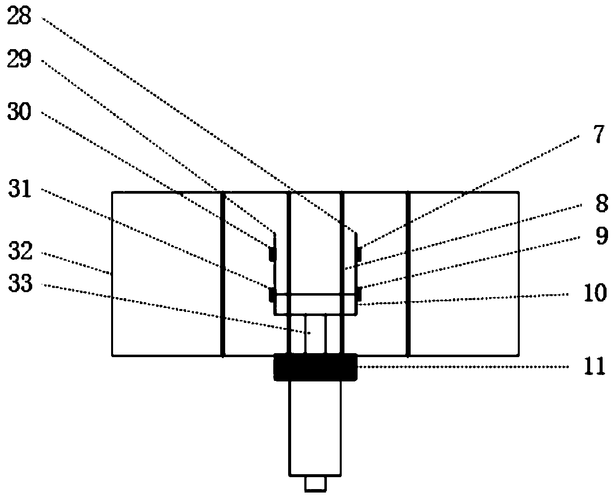 A device and method for automatic magnetic field compensation