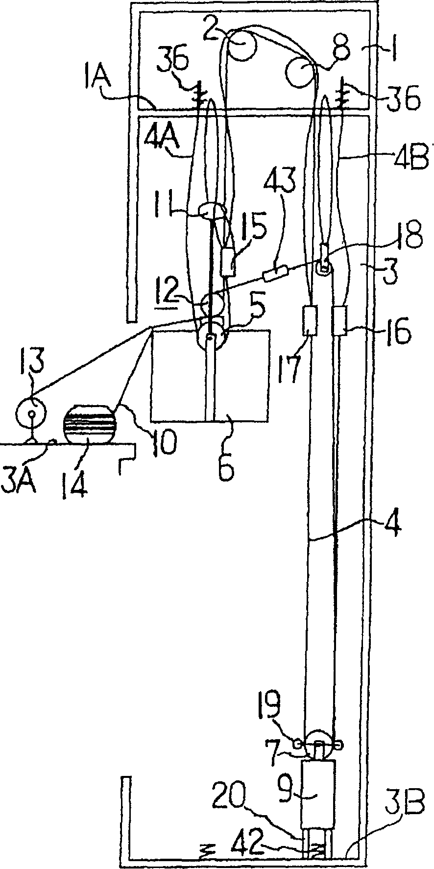 Pulling force auxiliary apparatus for changing main steel cable of elevator