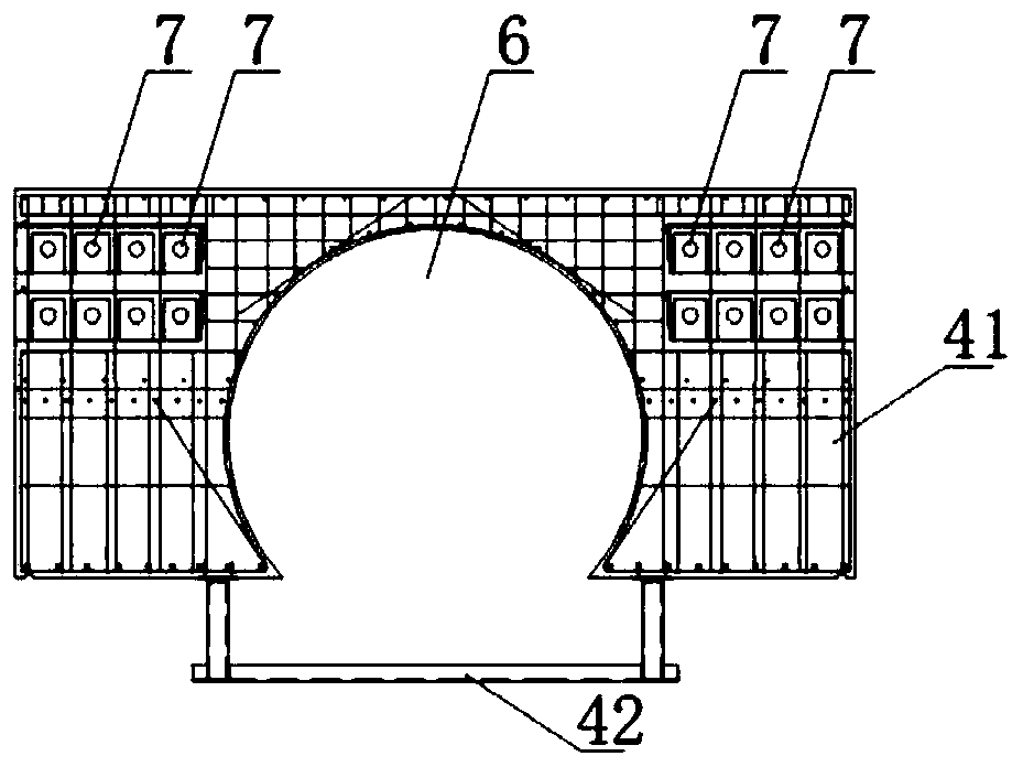 Pipe gallery protection prestressed beam and its construction method