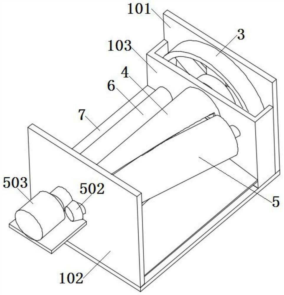 A crushing and recycling device for waste wood