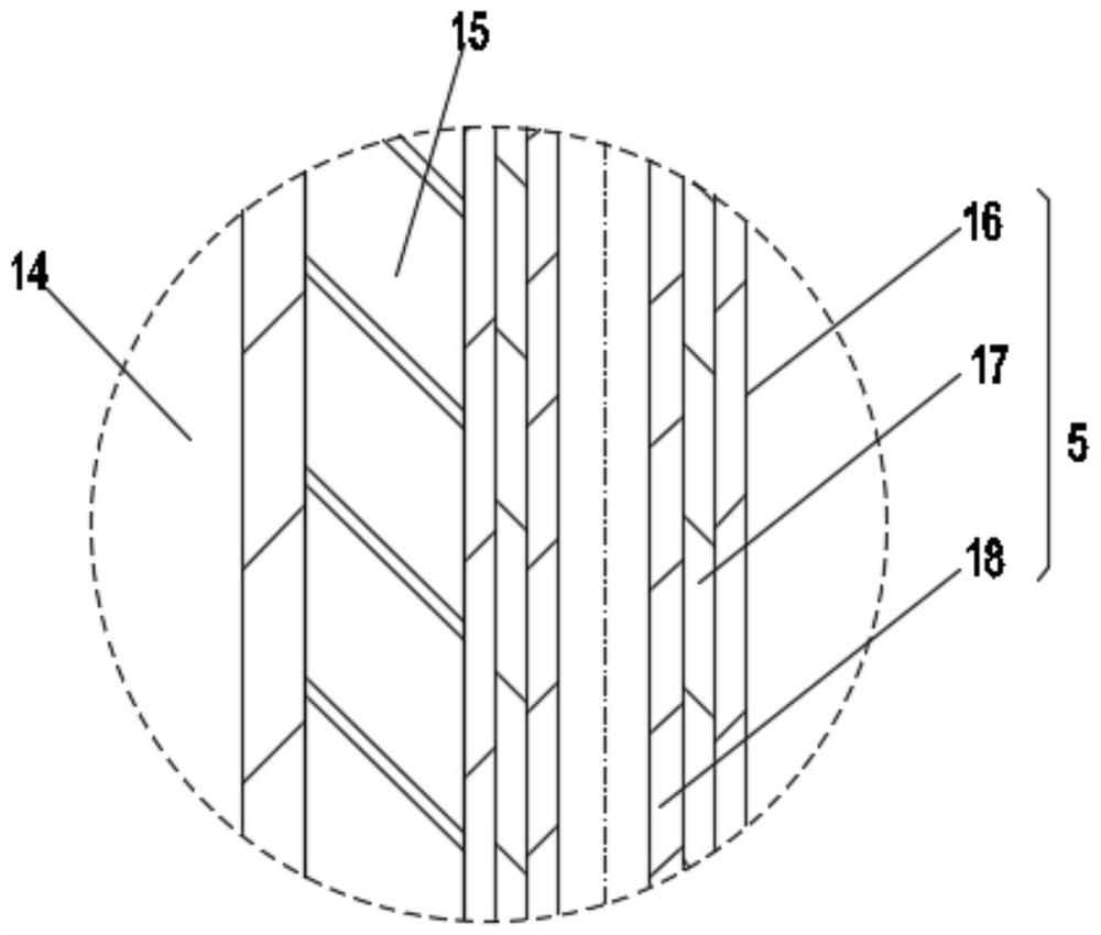 Oily wastewater treatment device