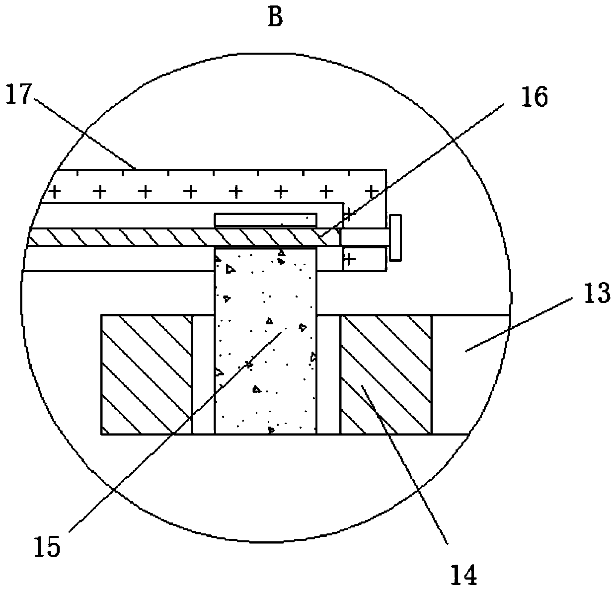 Sheet metal equidistant perforating device based on ratchet motion principle