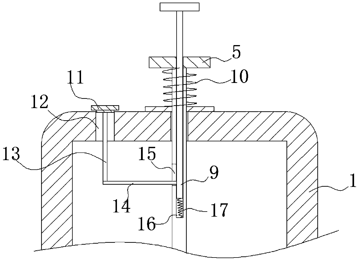 Oil bottle capable of quantitatively pouring oil