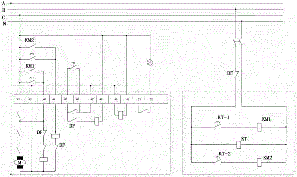 Automatic closing apparatus of low-voltage universal circuit breaker