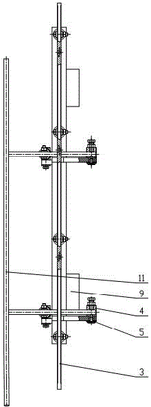 Double straw clamping rods for half-feed combine harvester