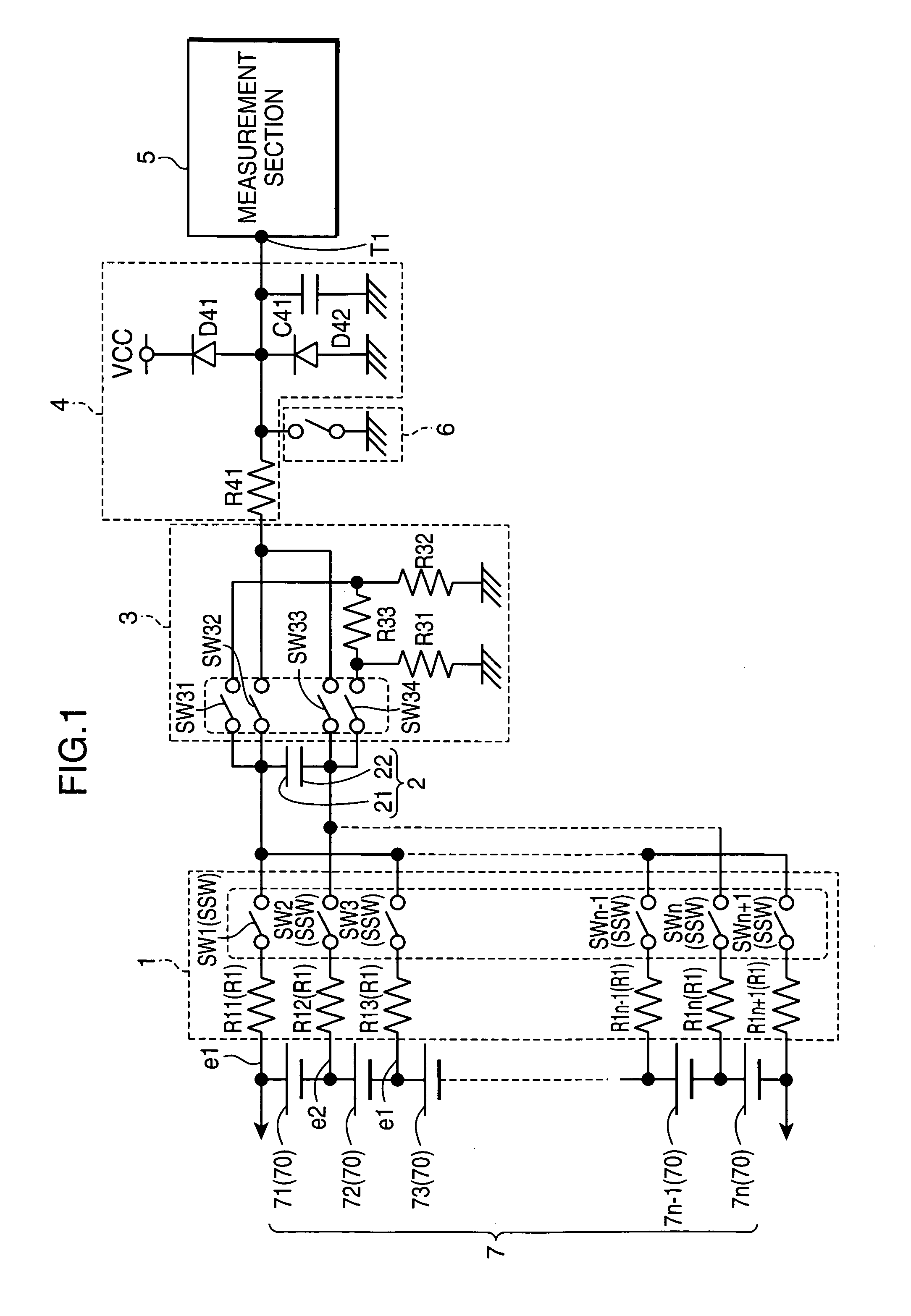 Voltage measurement apparatus and electrically-driven tool